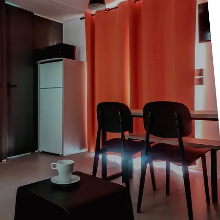 Camping Super Cordelia - Camp La Belle Vie *