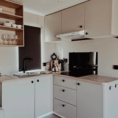 Super Cordelia - Camp La Belle Vie *