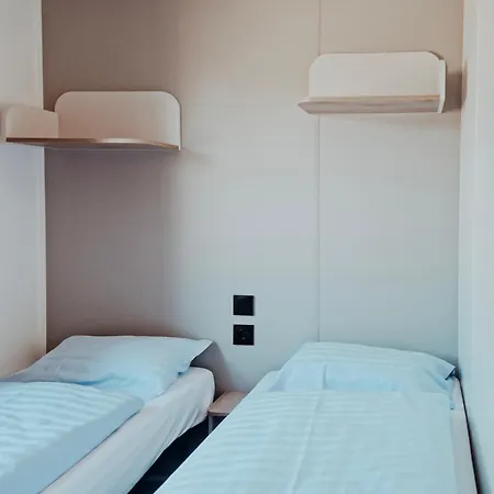 Super Cordelia - Camp La Belle Vie Campingplatz *